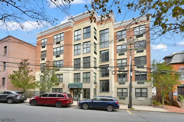 7 Prospect St #410, Morristown Town, NJ 07960