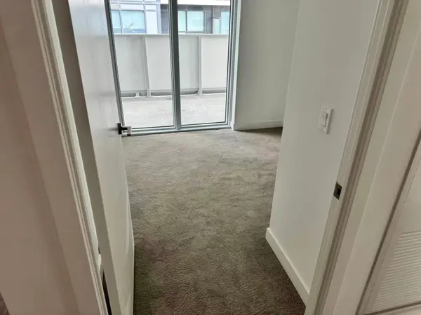 1010 Sandy Beach RD #413, Pickering, ON L1W 0C7