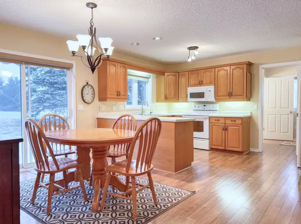 30 White Bark WAY, Centre Wellington, ON N0B 1J0