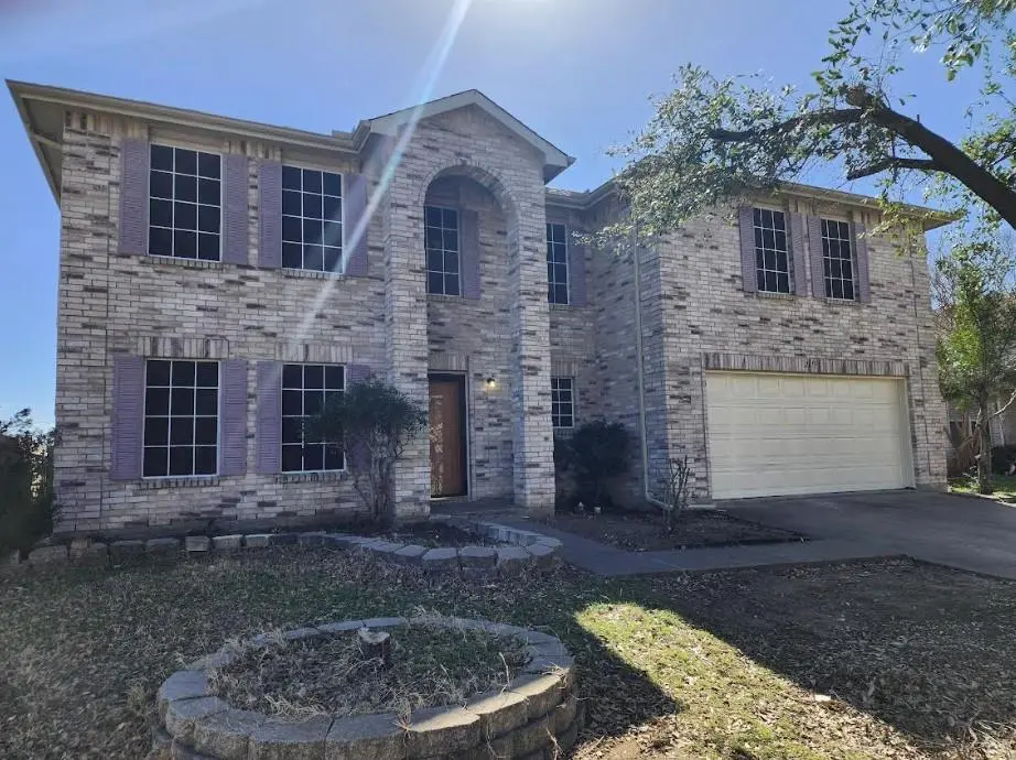 2115 Dove, Grand Prairie, TX 75052
