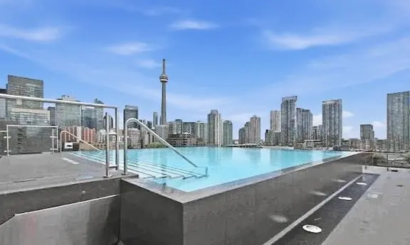 560 King ST W #213, Toronto C01, ON M5V 0L6