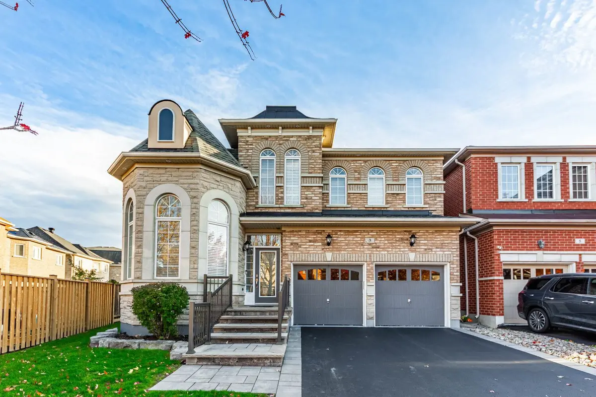 3 Condarcuri CRES, Markham, ON L6B 0G8