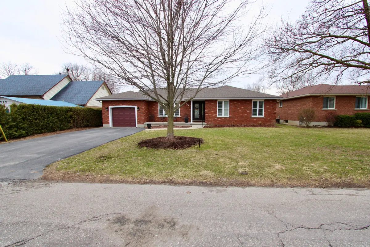 256 Howard ST, Norfolk, ON N0E 1Y0