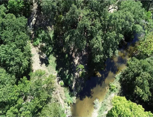 2101 Clear Creek Drive, Weatherford, TX 76087