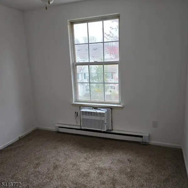 107 Chatfield Dr, Pequannock Twp., NJ 07444