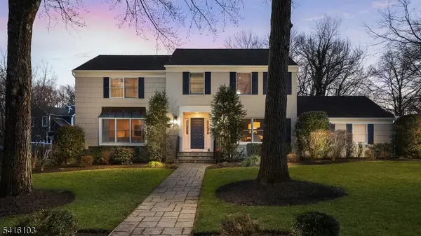 9 Settlers Ln, Westfield Town, NJ 07090