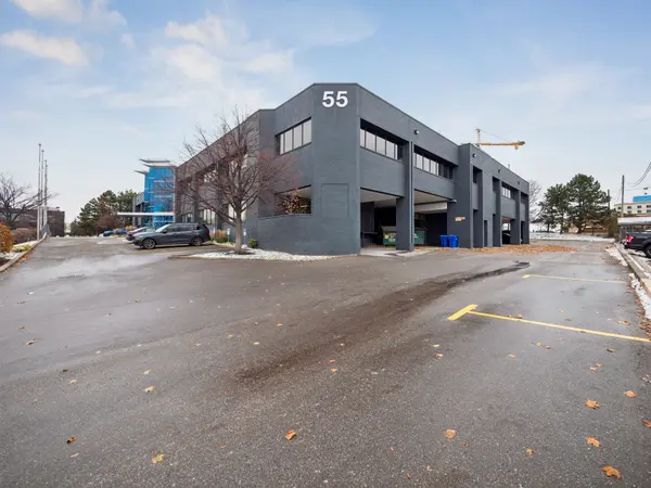 55 Renfrew DR, Markham, ON L3R 8H3