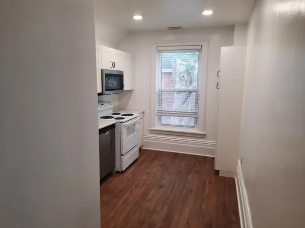 28 Wellington ST W #3, Barrie, ON L4N 1K2