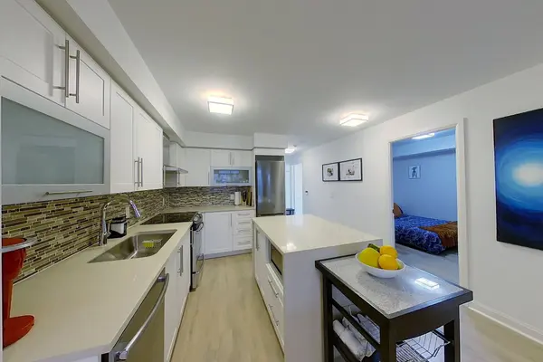 1 Michael Power PL #310, Toronto W08, ON M9A 0A1