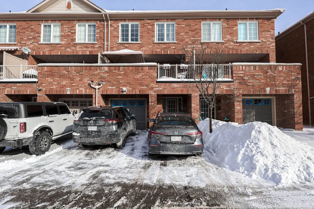 55 Maidstone WAY, Whitby, ON L1R 0L7