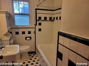 17951 Prospect ST, Melvindale, MI 48122