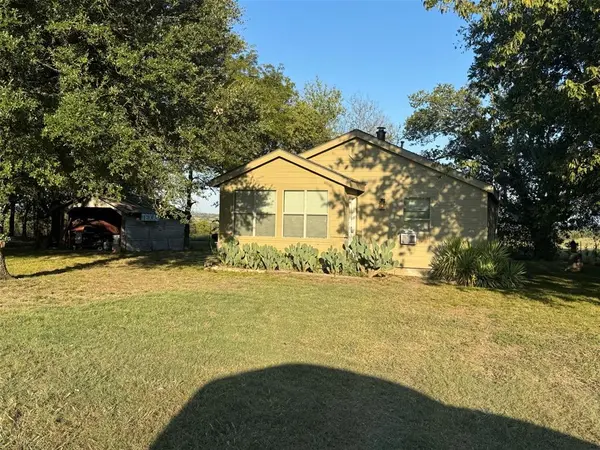 10350 W Clear Creek Road, Sanger, TX 76266