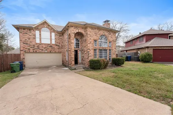 2422 Whispering Cove Circle, Garland, TX 75044