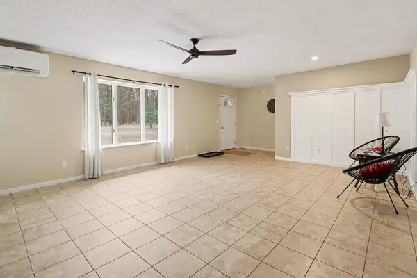 6782 White Pine DR, Morton Twp, MI 49346