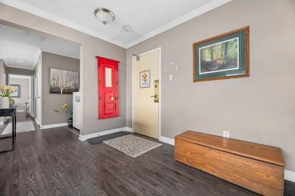 1210 Radom ST #1208, Pickering, ON L1W 2Z3