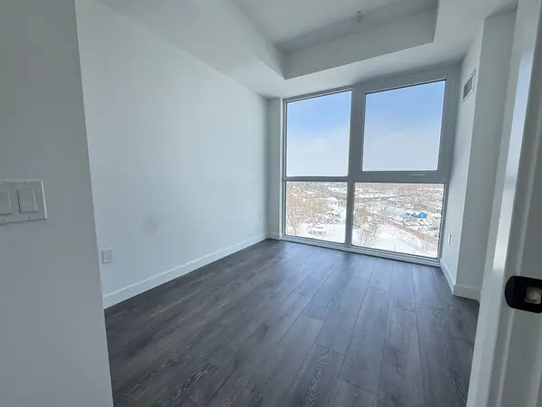 1635 MILITARY TRL #812, Toronto E10, ON M1C 1B2