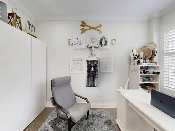 208 Maria Antonia RD, Vaughan, ON L4H 2Z4