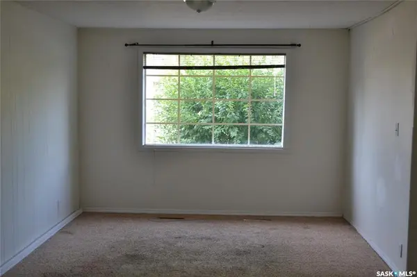 207 3rd AVENUE W, Kindersley, SK S0L 1S0