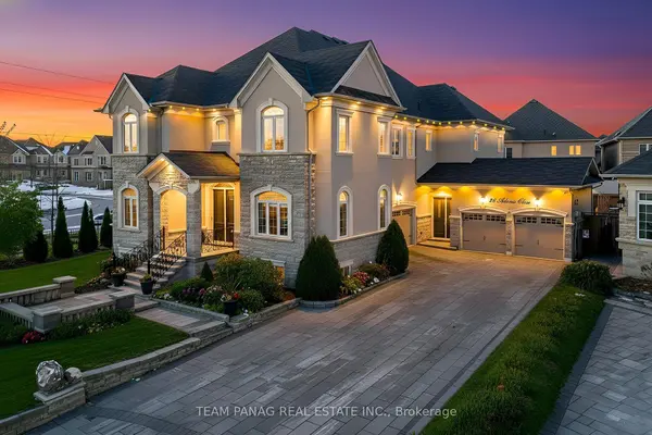 26 Adonis Close, Brampton, ON L6P 4K4