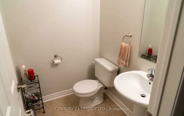 20 Trailside WALK, Brampton, ON L6S 6J1