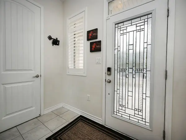 620 LANGHOLM ST, Milton, ON L9T 8Z8