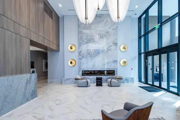 75 James ST S #2803, Hamilton, ON L8P 2T1