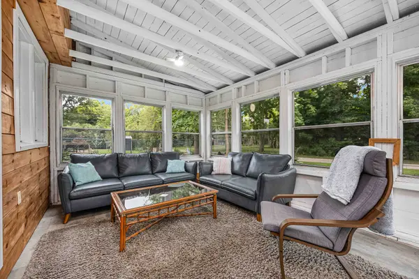 7790 Gallie ST, Plympton-wyoming, ON N0N 1J6