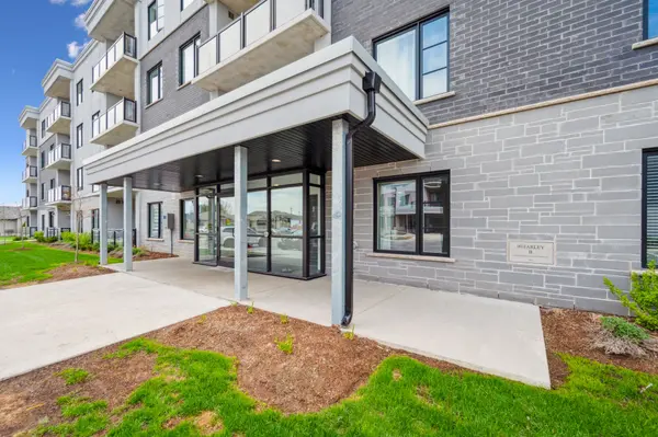 99B Farley RD #214, Centre Wellington, ON N1M 0K5