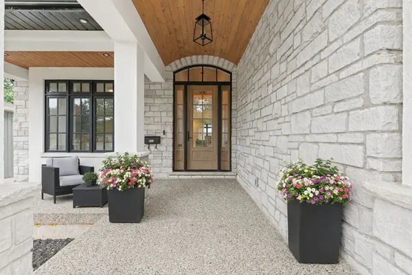 637 Buffalo RD, Fort Erie, ON L2A 5G7