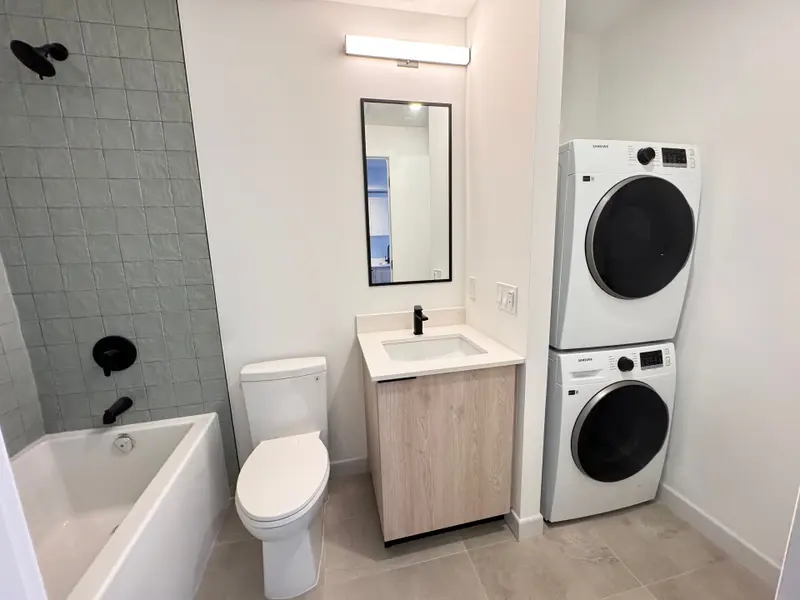 1635 MILITARY TRL #504, Toronto E10, ON M1C 1B2