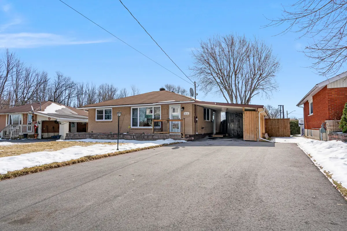 1513 Frances Ann AVE, Cornwall, ON K6H 2L3