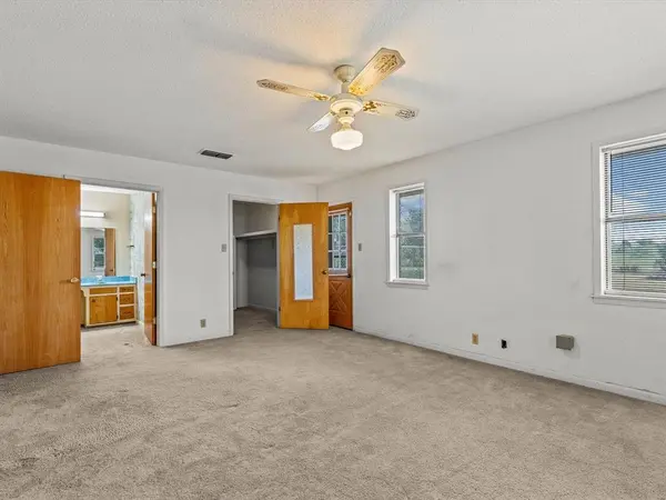 3433 Highway 81 N, Bowie, TX 76230