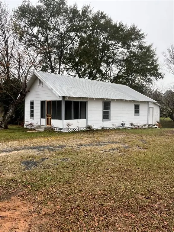 154 Church Street, Campti, LA 71411
