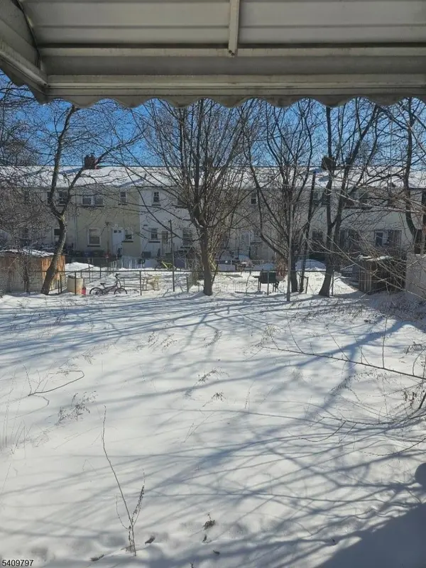 1924 Caroline Ave, Linden City, NJ 07036