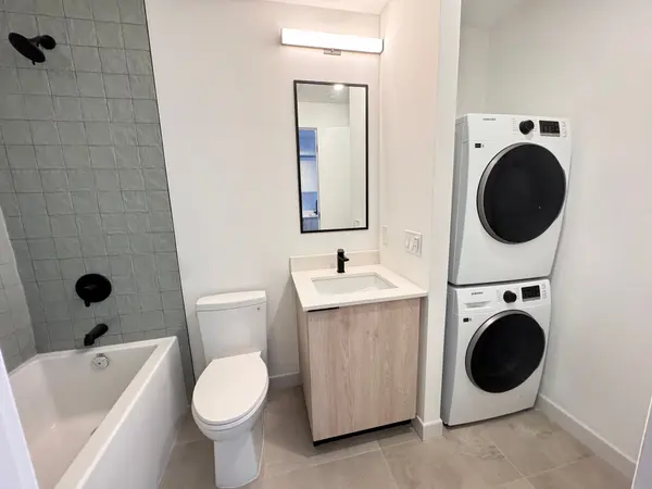 1635 MILITARY TRL #504, Toronto E10, ON M1C 1B2