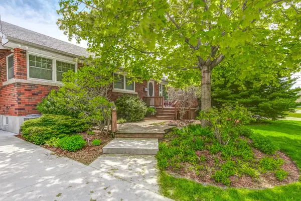 30 Mckenzie ST, St. Catharines, ON L2M 2N1