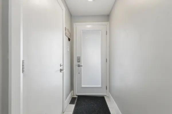 1924 ASHMONT ST, Orleans - Convent Glen And Area, ON K1C 7B9