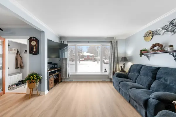 1513 Frances Ann AVE, Cornwall, ON K6H 2L3