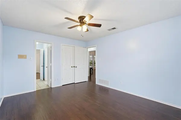 1117 E Spring Valley Road, Richardson, TX 75081