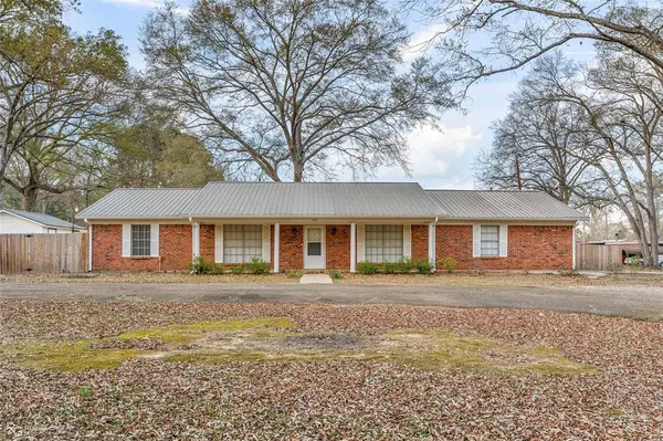 240 Mcdowell Street, Doyline, LA 71023