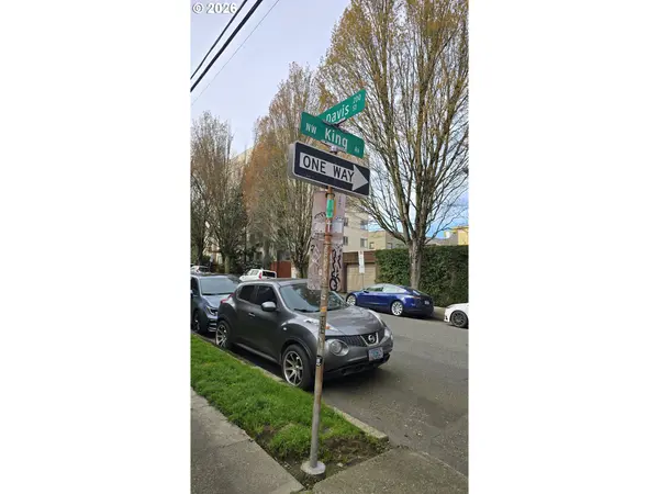 118 NW KING AVE #3, Portland, OR 97210