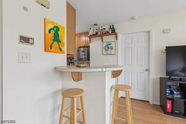 130 Longfield Ct #130, East Brunswick Twp., NJ 08816