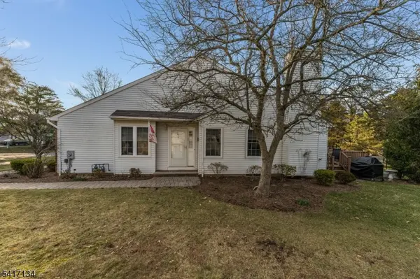 5 Choctaw Ridge Road, Branchburg Twp., NJ 08876