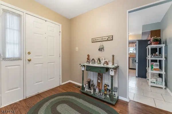 5 Choctaw Ridge Road, Branchburg Twp., NJ 08876