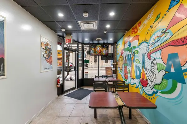 24 Simcoe ST N, Oshawa, ON L1H 8C1