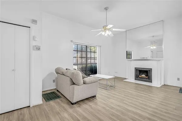 2440 Sunflower Drive, Arlington, TX 76014