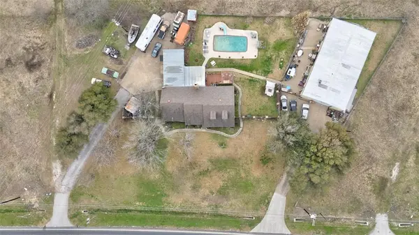 3674 E State Highway 243, Kaufman, TX 75142