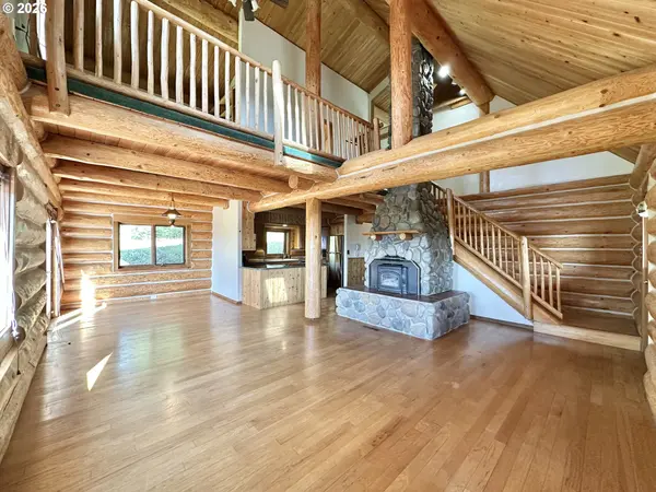 550 53RD AVE, Salem, OR 97304