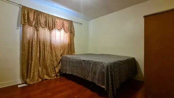 55 Littleleaf DR #UPPER, Toronto E11, ON M1B 1Y7