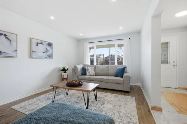 669 Highview RD, Pickering, ON L1V 4W2